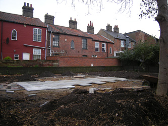 Grapes Hill Community Garden - Yorkstone paving slabs